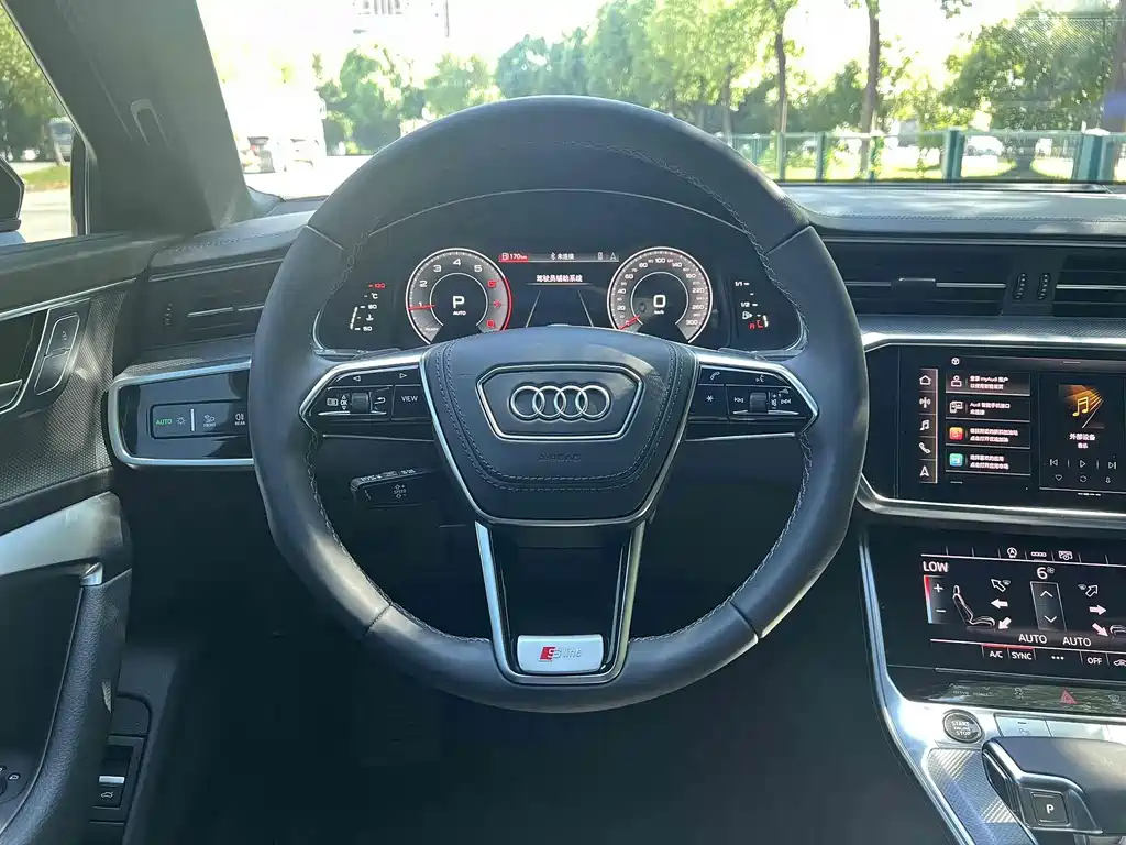 Audi A6L — миниатюра 6