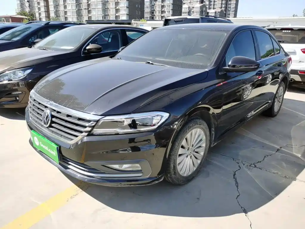 Volkswagen Lavida — миниатюра 2