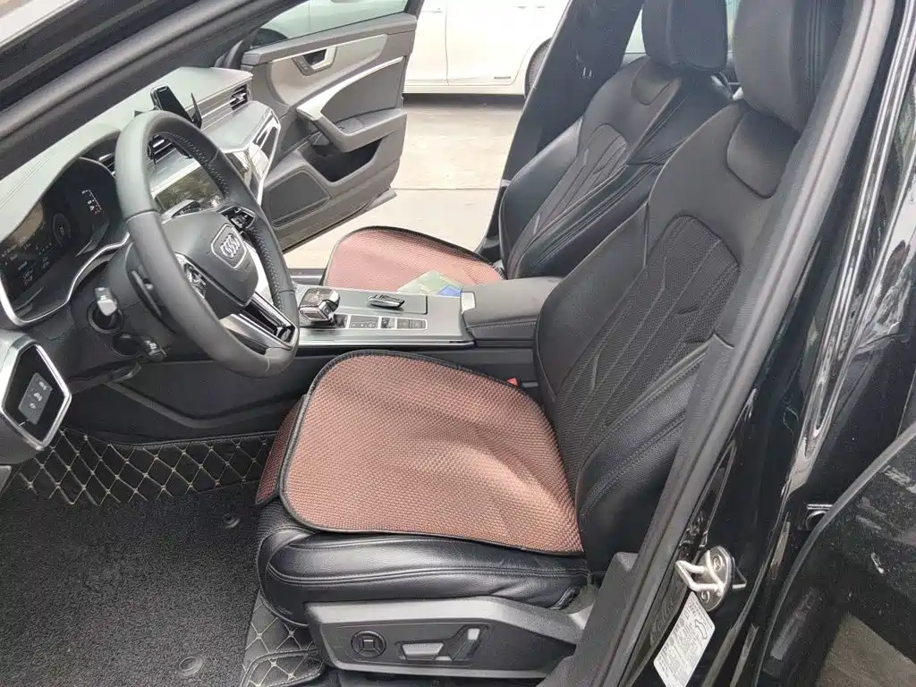 Audi A6L — миниатюра 8
