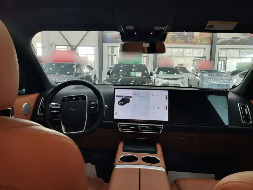Li Auto Li L8 — миниатюра 10