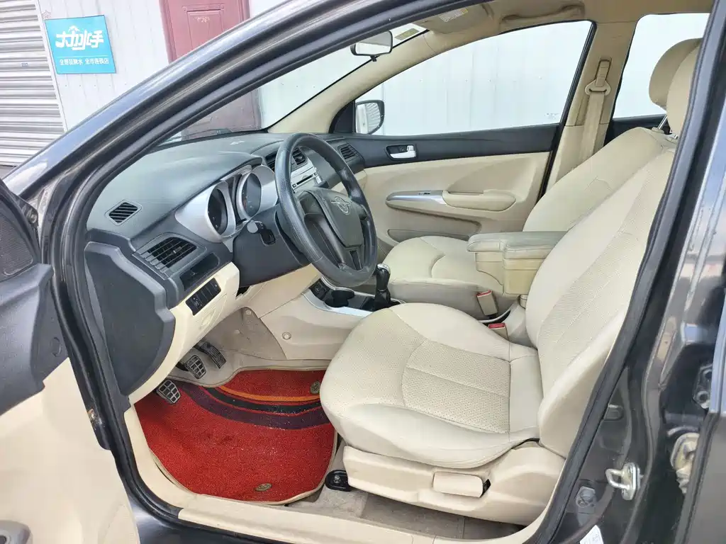 Haima M3 2013 1.5L MT