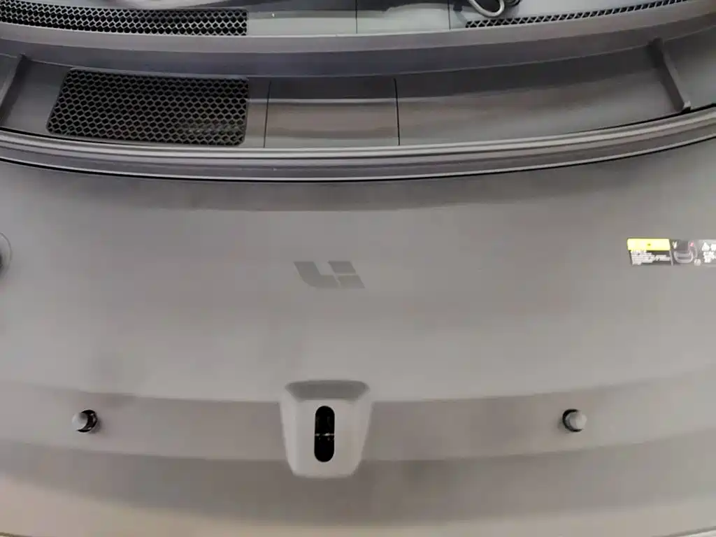 Li Auto Идеальный I8 — миниатюра 20