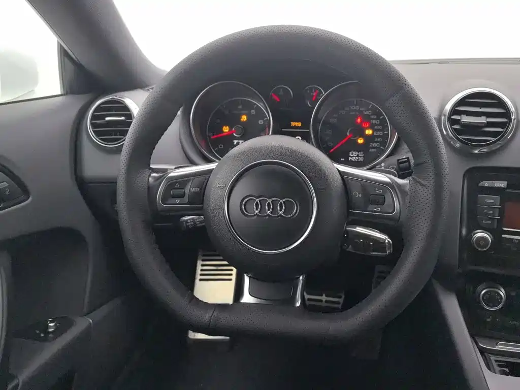 Audi TT — миниатюра 11