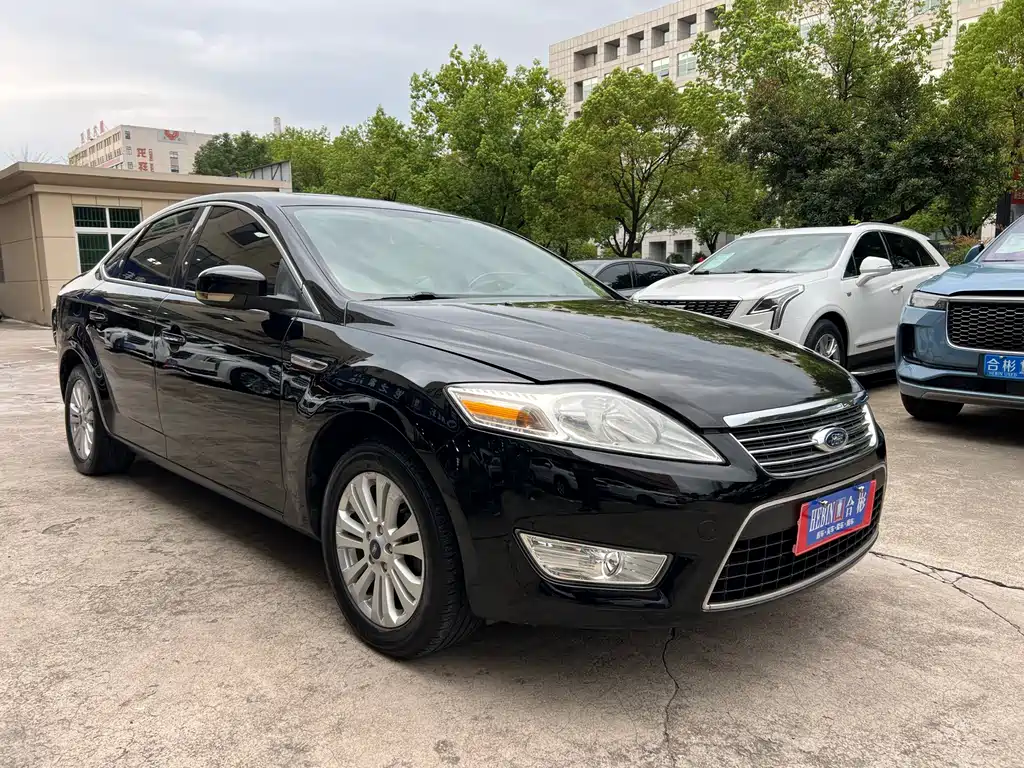 Ford Mondeo Zhisheng — миниатюра 7