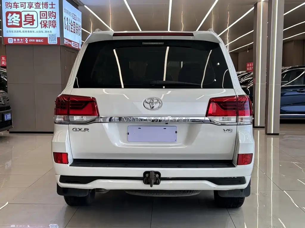 Toyota Land Cruiser — миниатюра 5