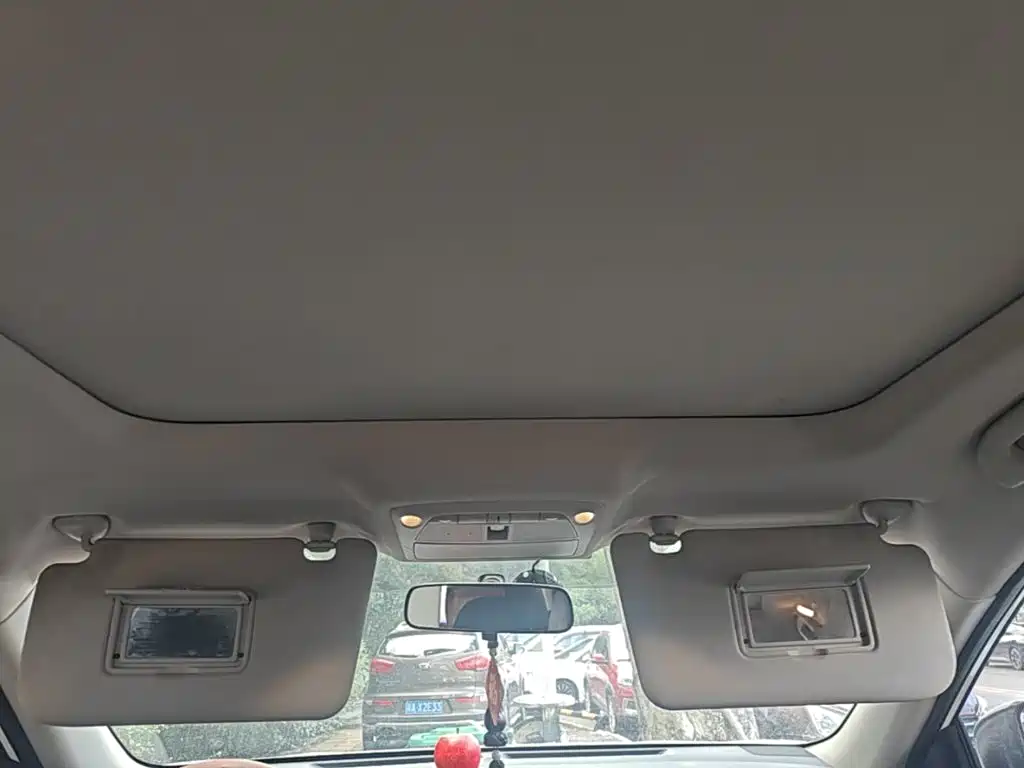 Nissan X-Trail — миниатюра 18