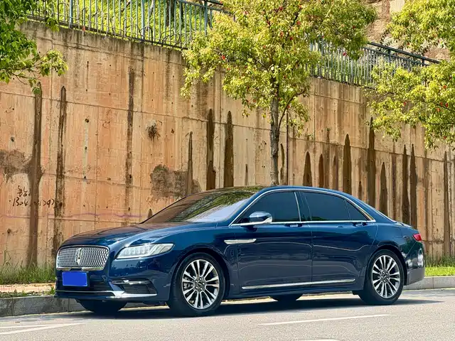 Lincoln Continental