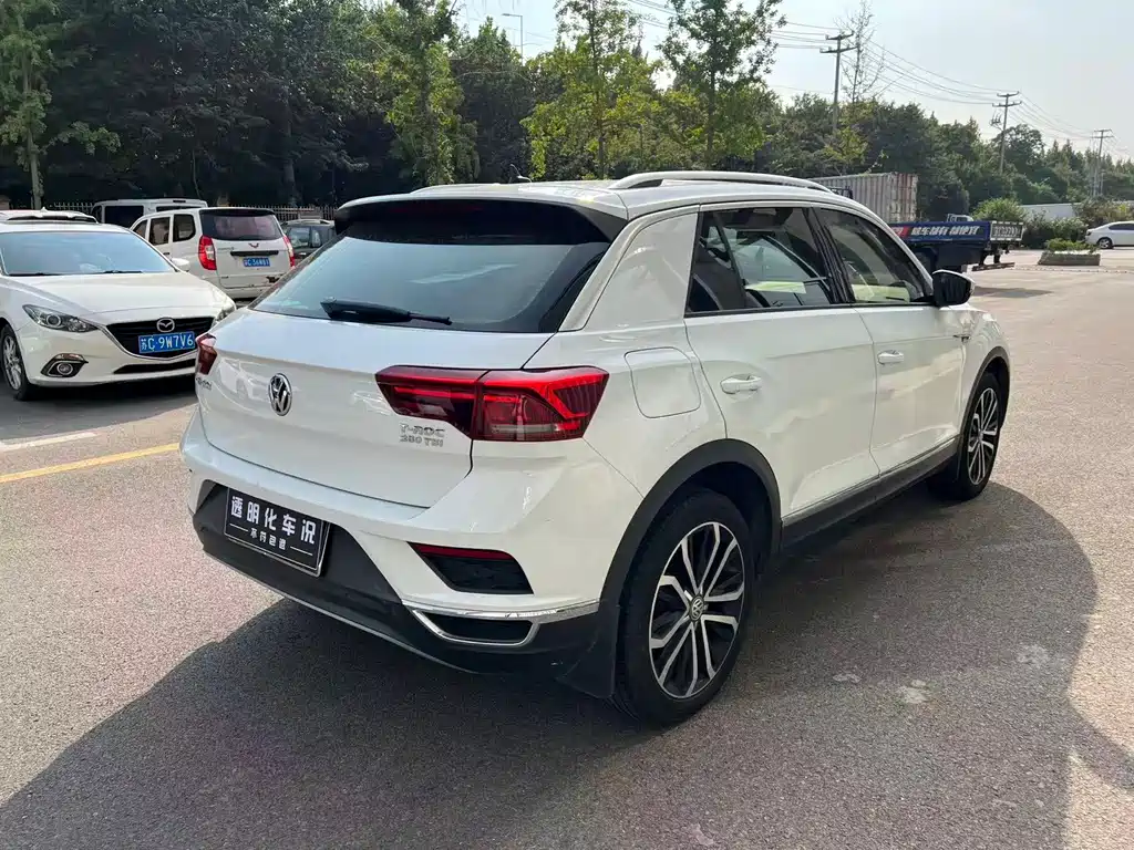 Volkswagen T-Roc — миниатюра 9