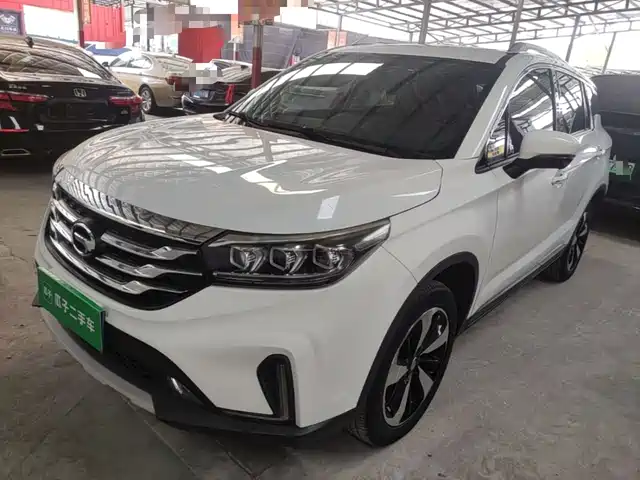 GAC Trumpchi GS4