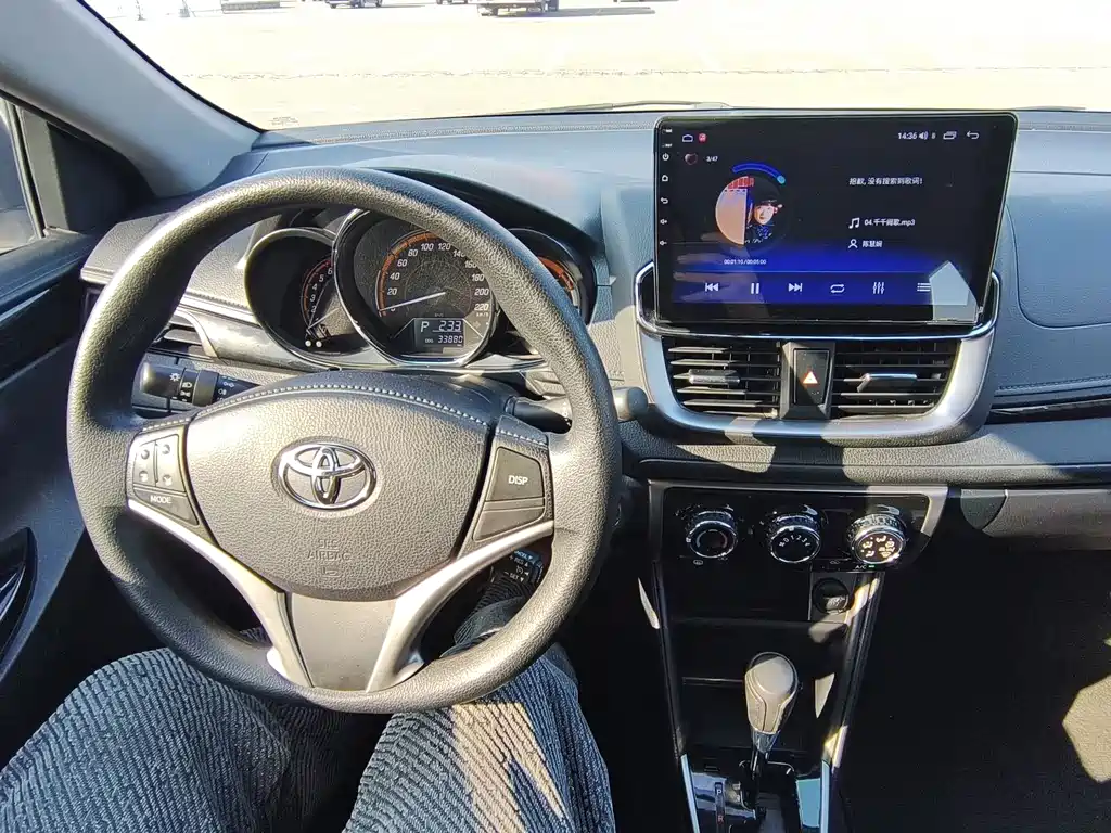 TOYOTA YARIS L ZHIXUAN