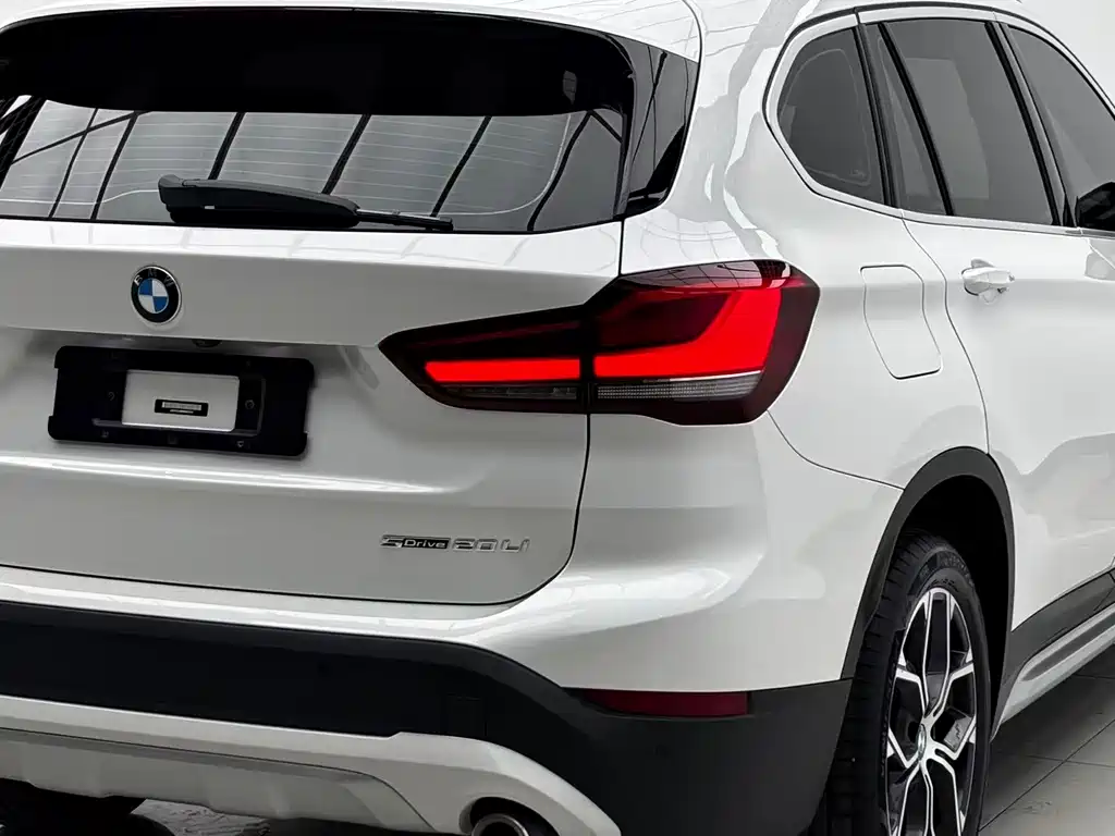 BMW X1 — миниатюра 10