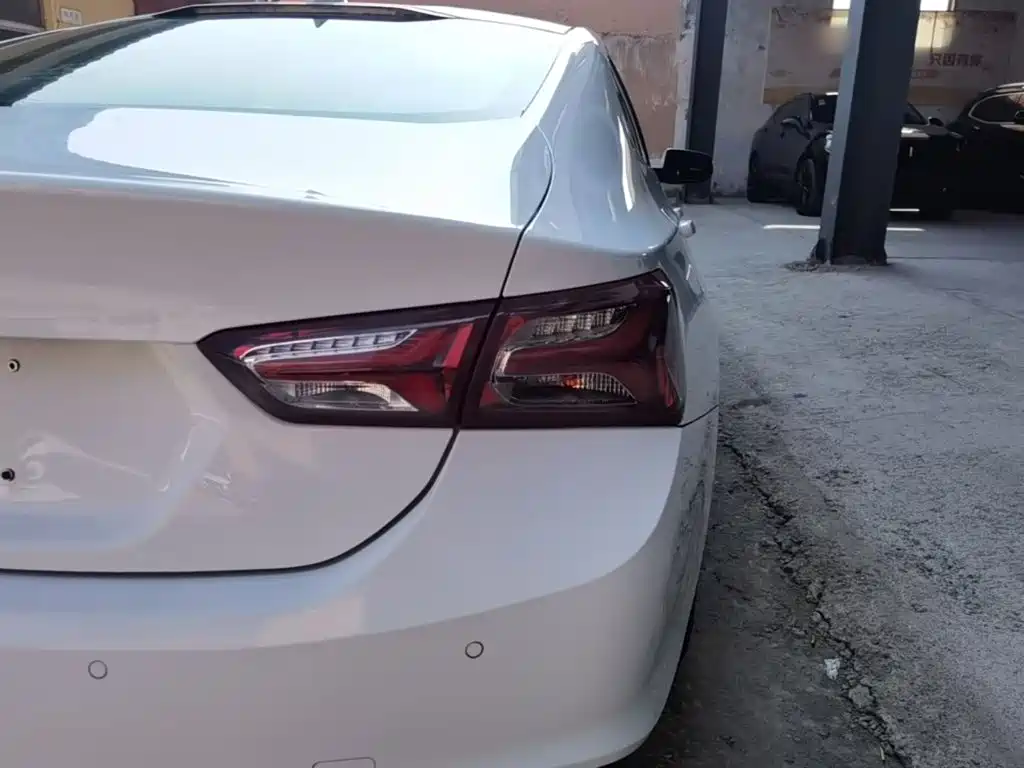 Chevrolet Malibu XL — миниатюра 8