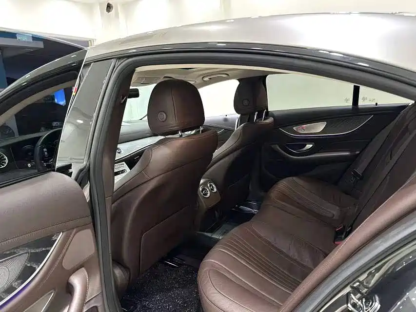 Mercedes-Benz CLS 2021 CLS 300 Luxury
