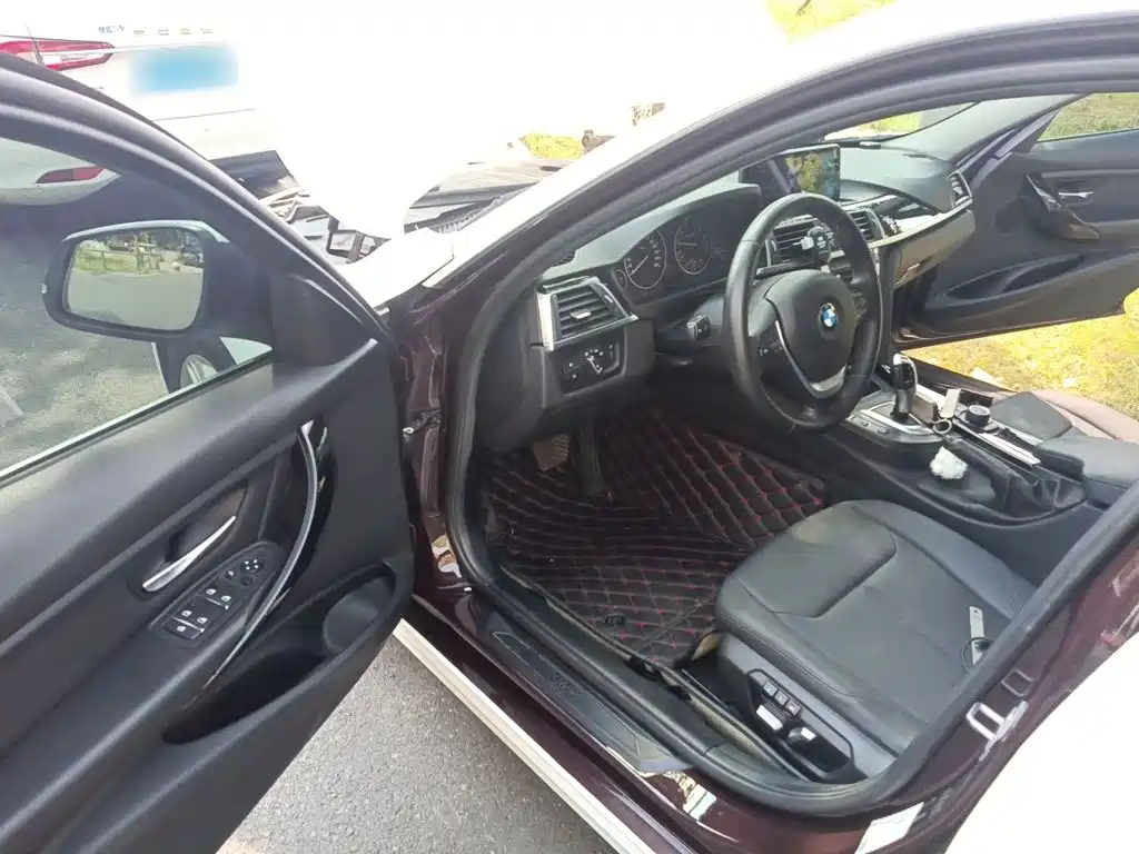 BMW 3 Series — миниатюра 17