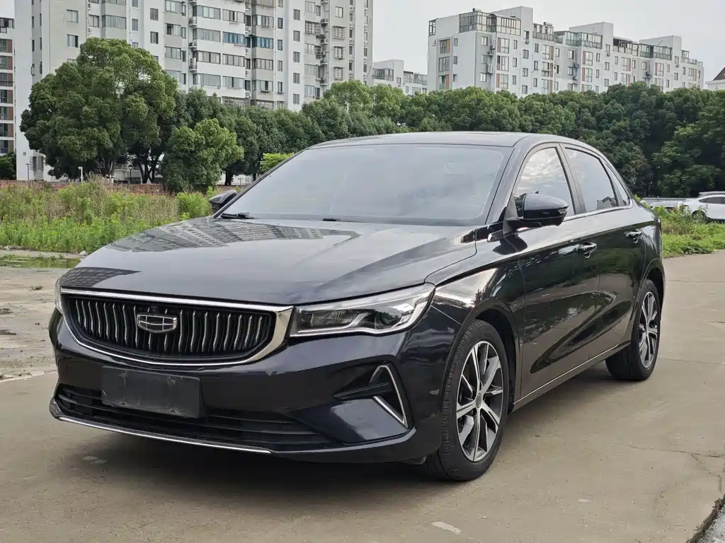 2022 Geely Emgrand GT - zdjęcie 1 z 16