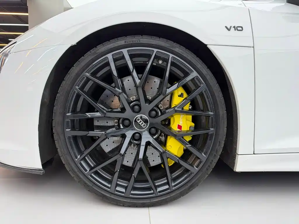 Audi R8 — миниатюра 12