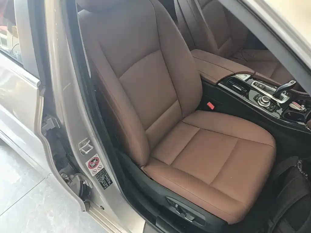 BMW 5 Series (Import) — миниатюра 25