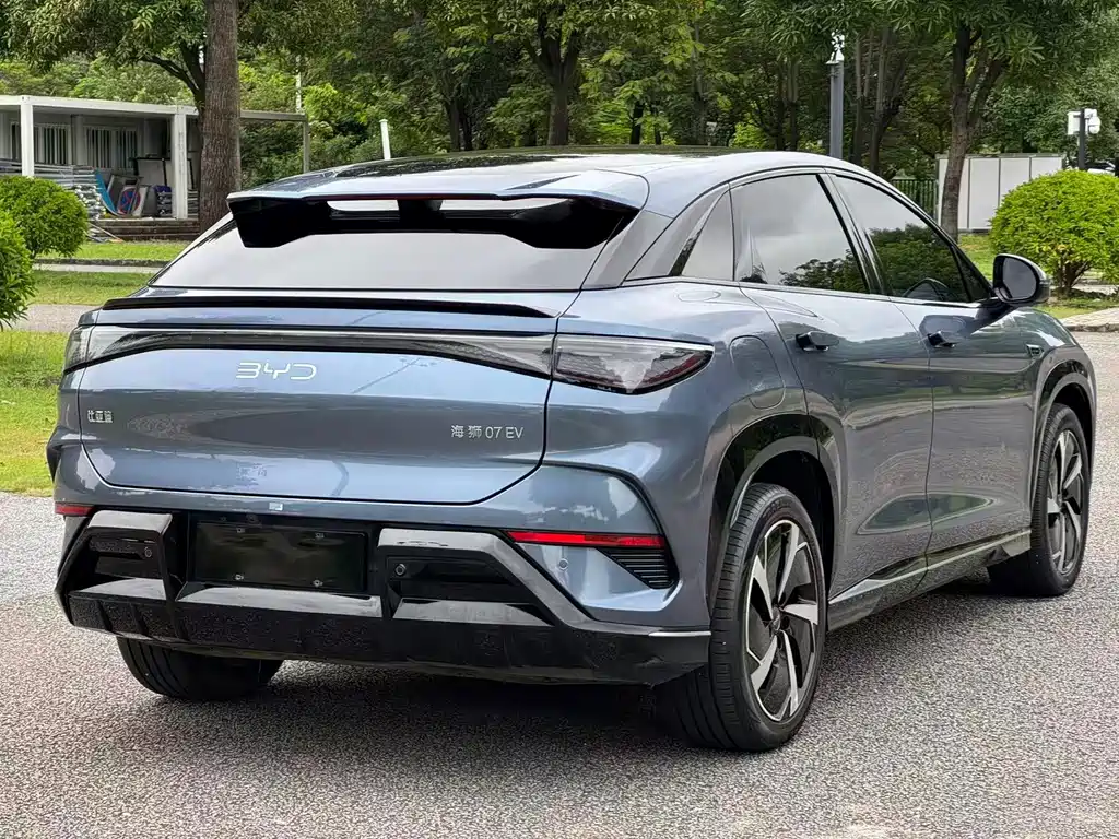 BYD Sealion 07 EV — миниатюра 4
