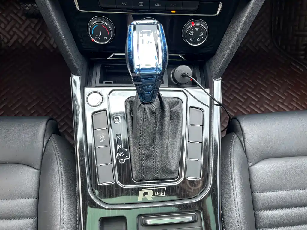 Volkswagen Magotan — миниатюра 12
