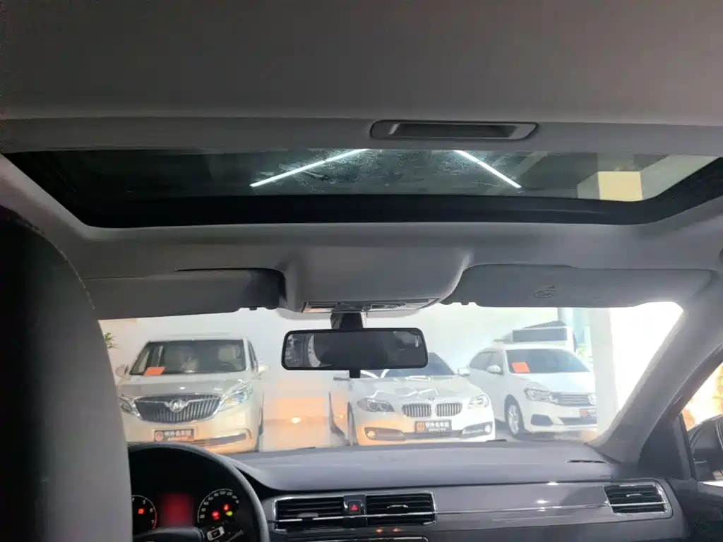 Volkswagen Santana — миниатюра 18