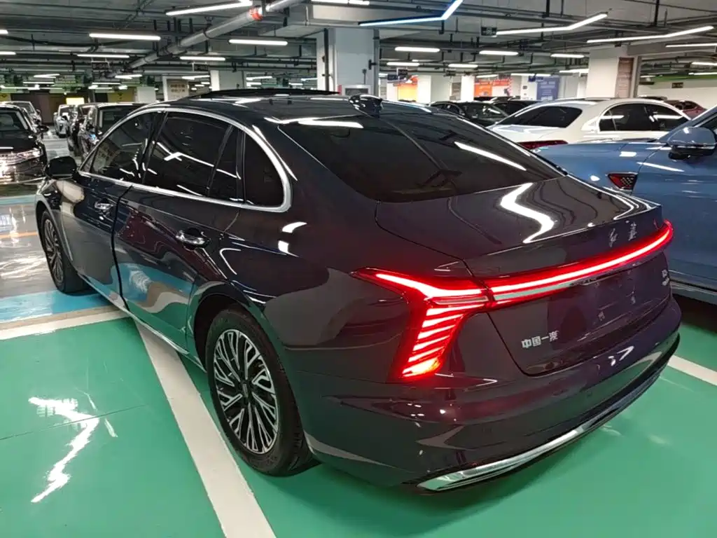 Hongqi Hongqi H5 — миниатюра 5