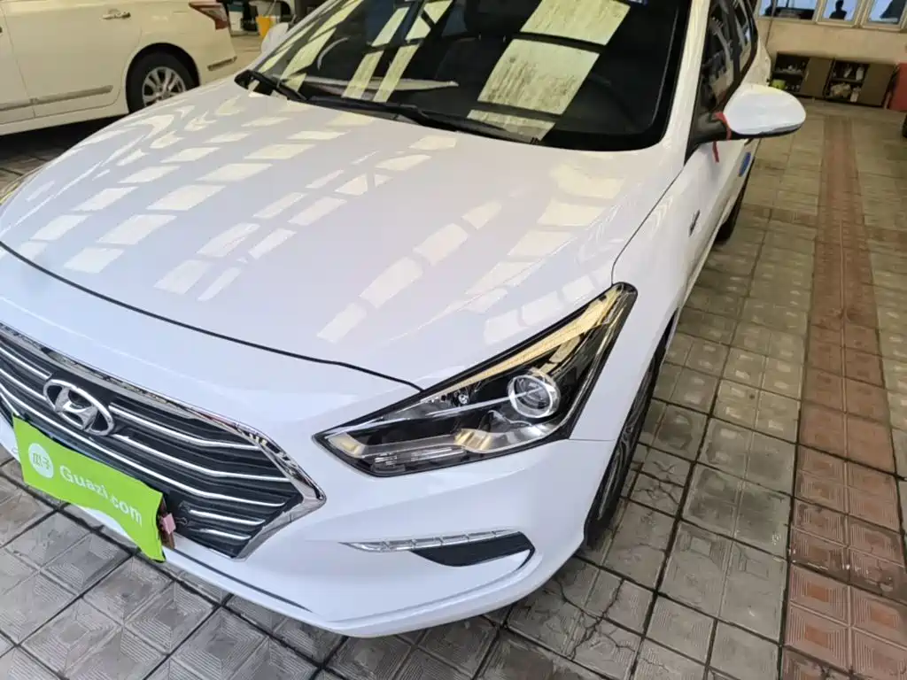 Hyundai Mistra — миниатюра 24