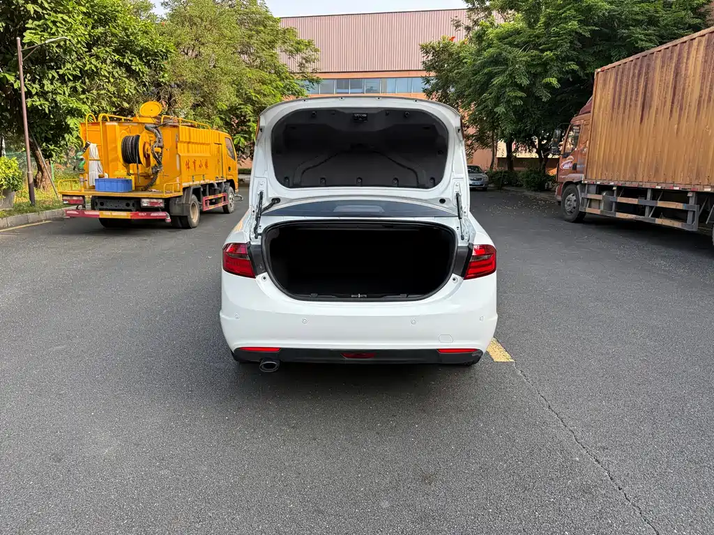 Chery Arrizo 7 — миниатюра 15