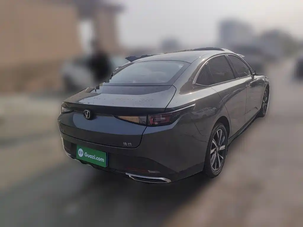 Changan Eado — миниатюра 4