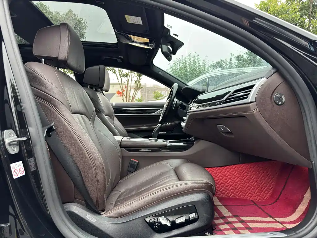 BMW 7 Series 7 2018 730Li Lead M Sport