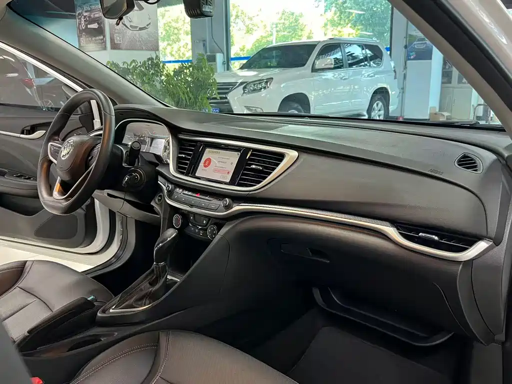 Buick Excelle — миниатюра 14