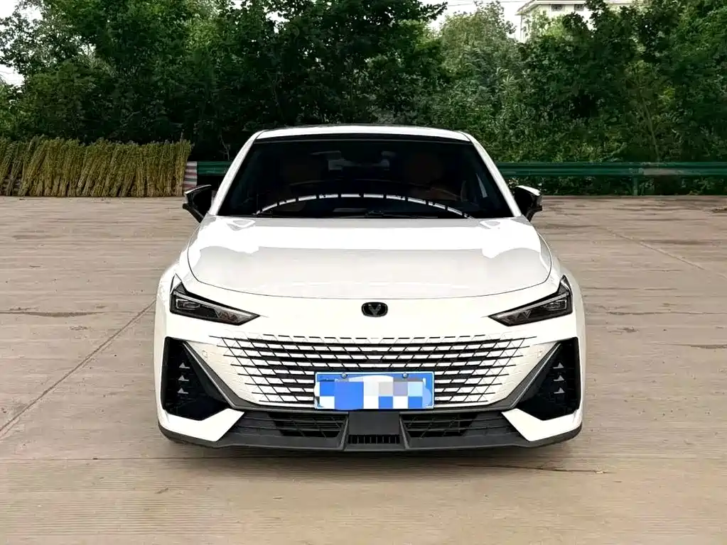 Changan UNI-V — миниатюра 2