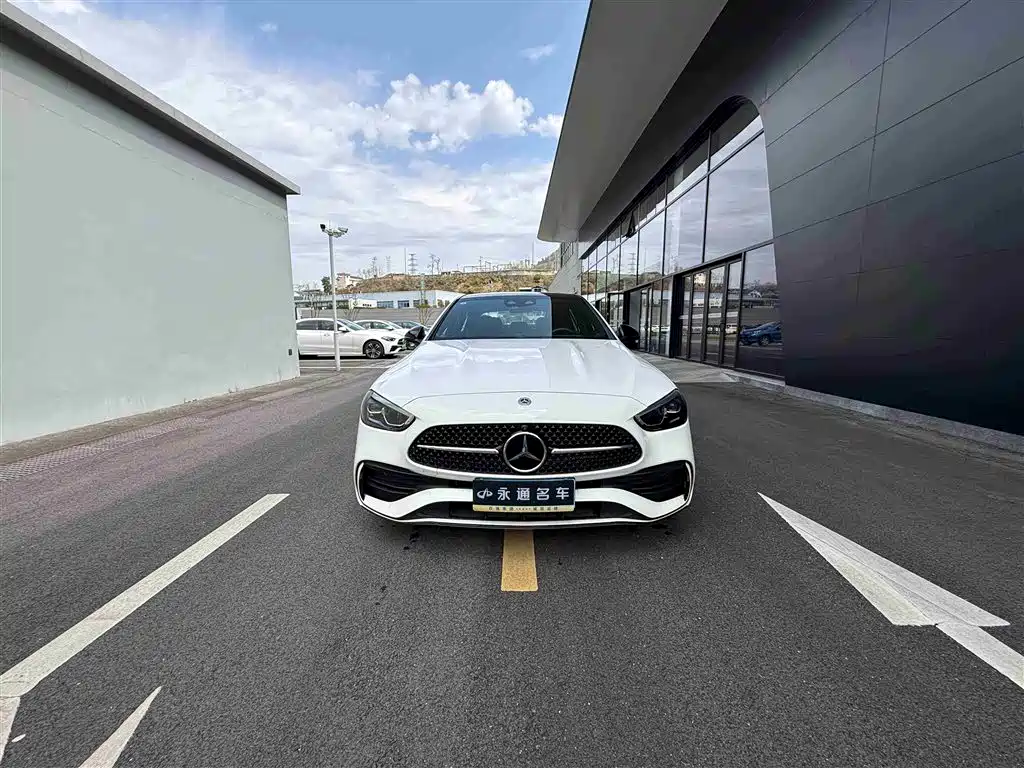 Mercedes-Benz C-Class C 2025 C 260 L Sport