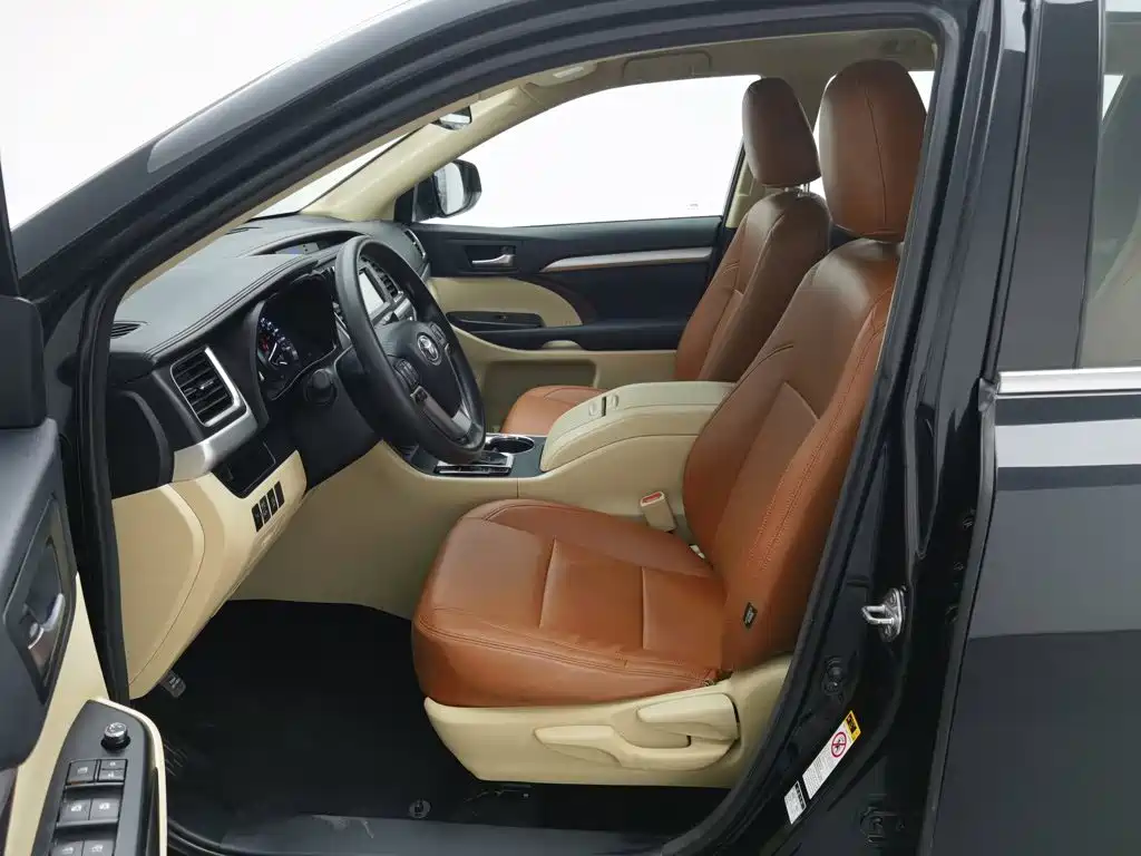 Toyota Highlander — миниатюра 10