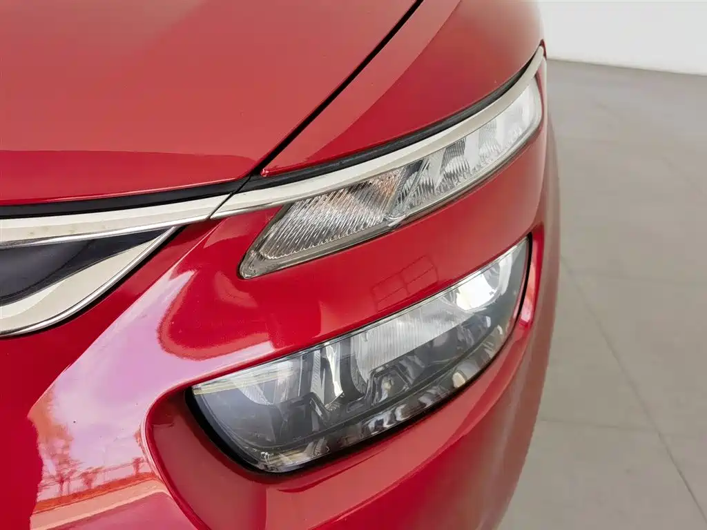 Citroen C4 Picasso — миниатюра 7