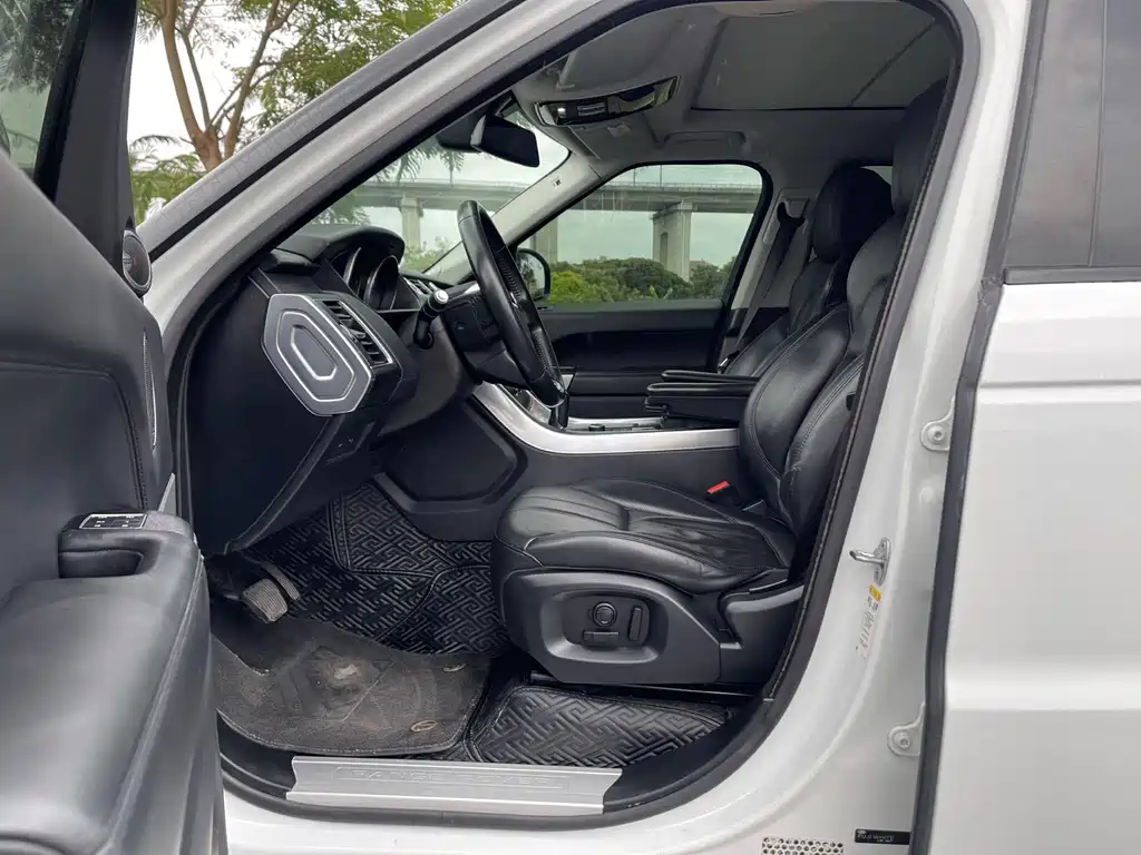 Land Rover Range Rover Sport 2015 3.0 SC V6 HSE