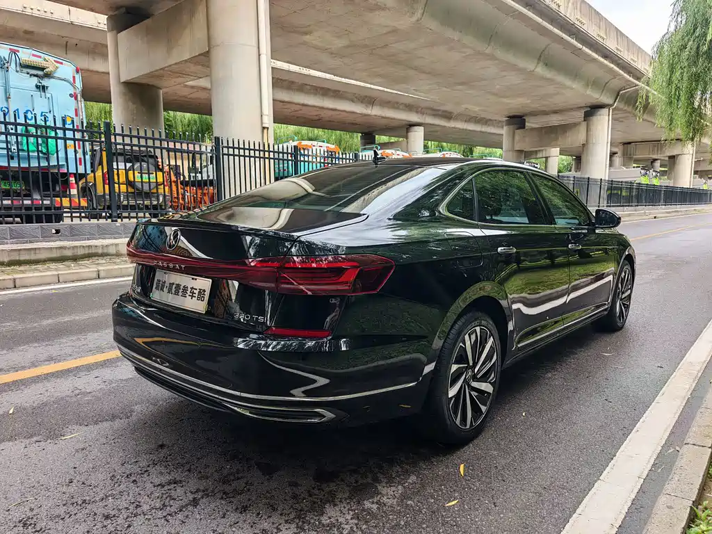 Volkswagen Passat — миниатюра 13
