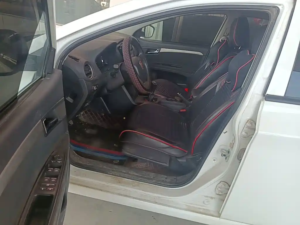Roewe 350 — миниатюра 15