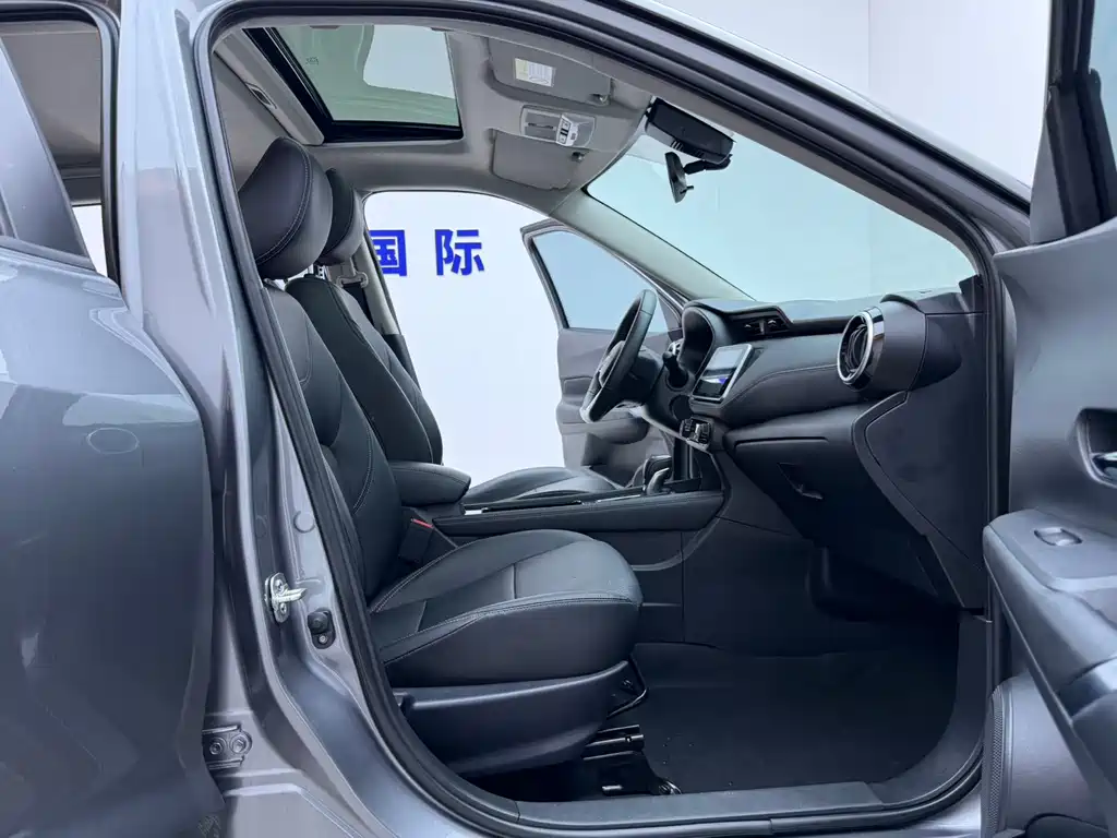 Nissan Kicks — миниатюра 14