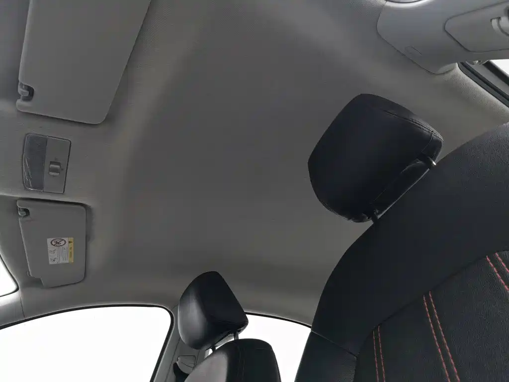Volkswagen Jetta — миниатюра 14