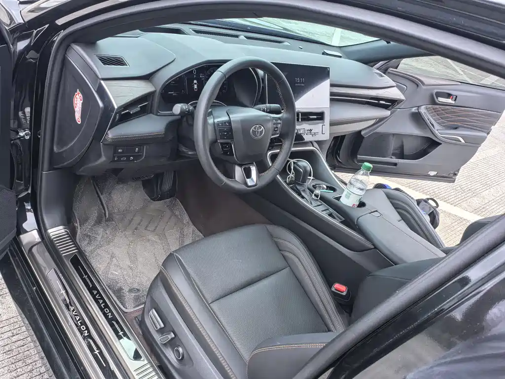 Toyota Avalon — миниатюра 13