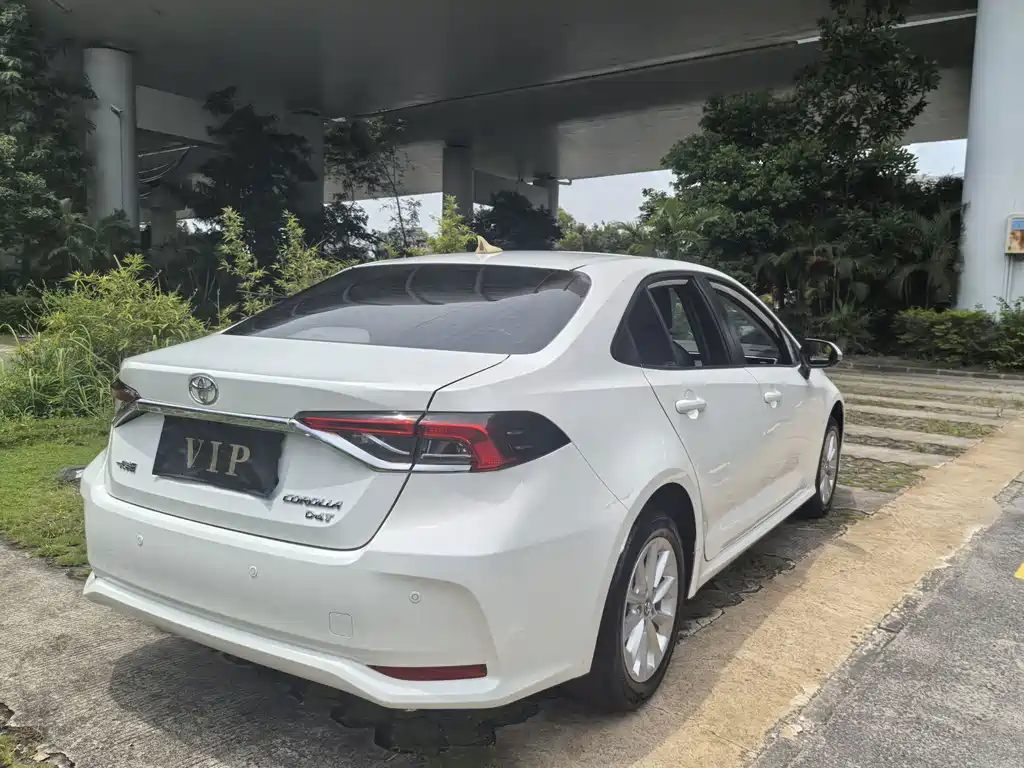 Toyota Corolla — миниатюра 9