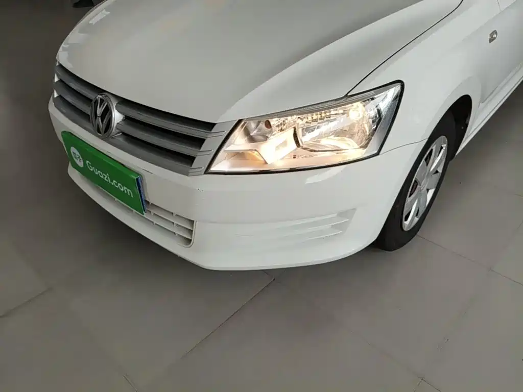 Volkswagen Santana — миниатюра 24