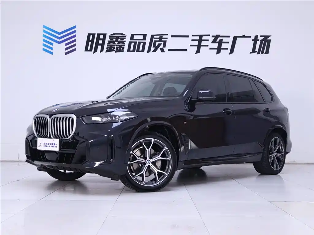 BMW X5 2023 xDrive 30Li Premium M Sport