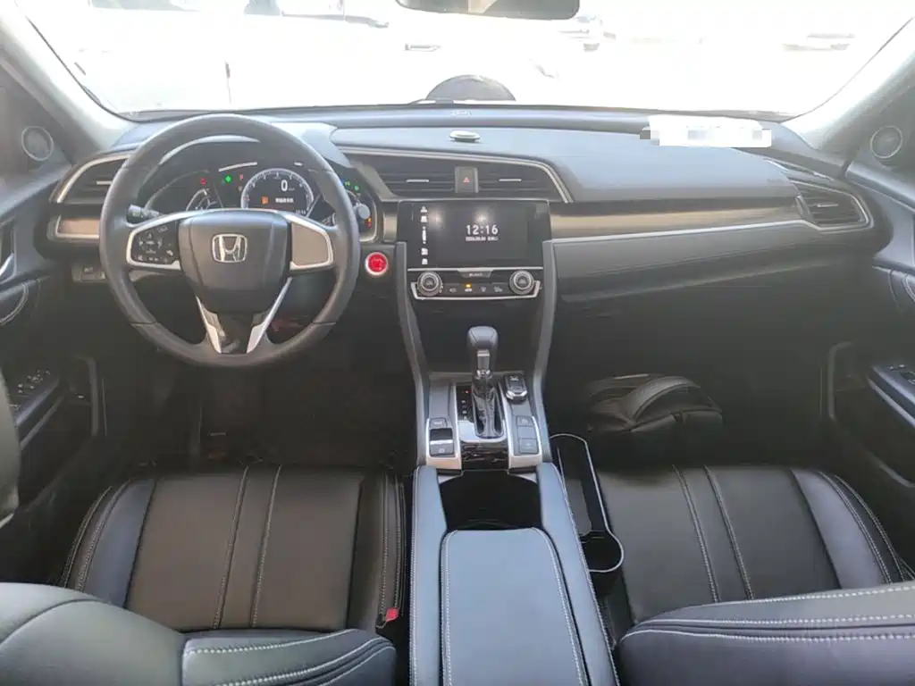 Honda Civic — миниатюра 10