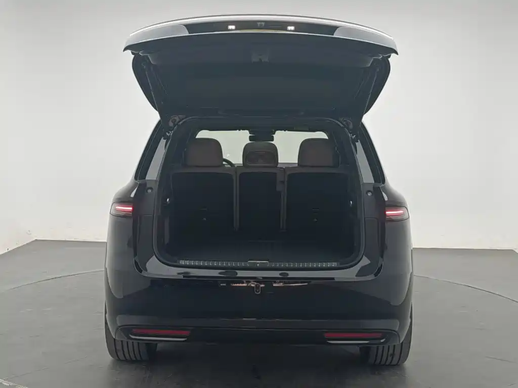 Li Auto Li L8 — миниатюра 10