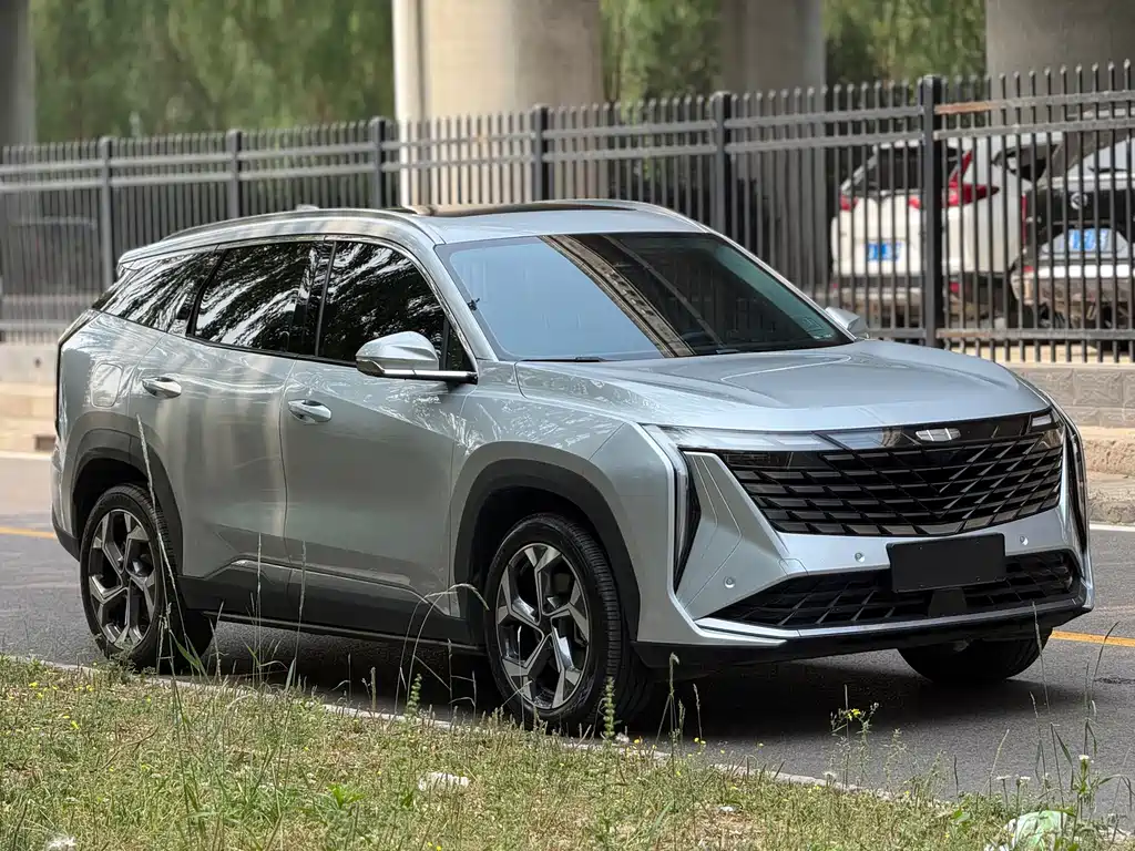 Geely Boyue L L 2023 1.5TD DCT Luxury
