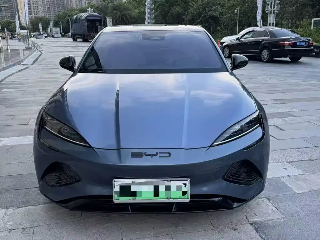 BYD Seal — миниатюра 3
