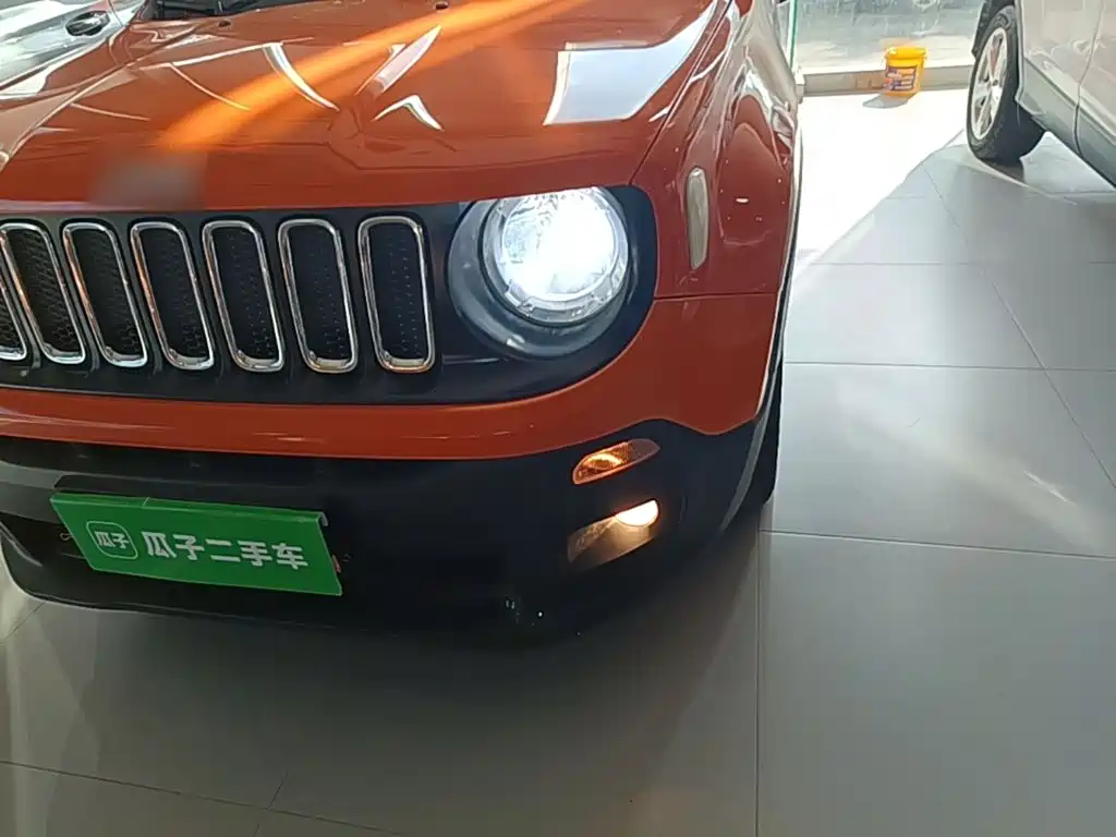 Jeep Renegade — миниатюра 24