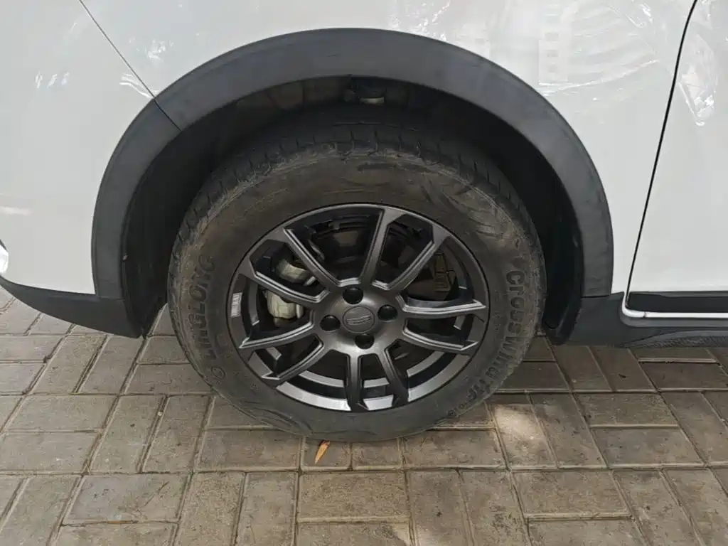 Geely Vision X3 — миниатюра 23