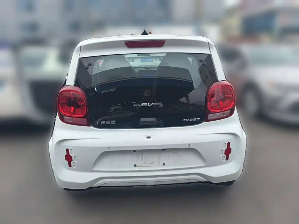 Roewe Clever — миниатюра 8